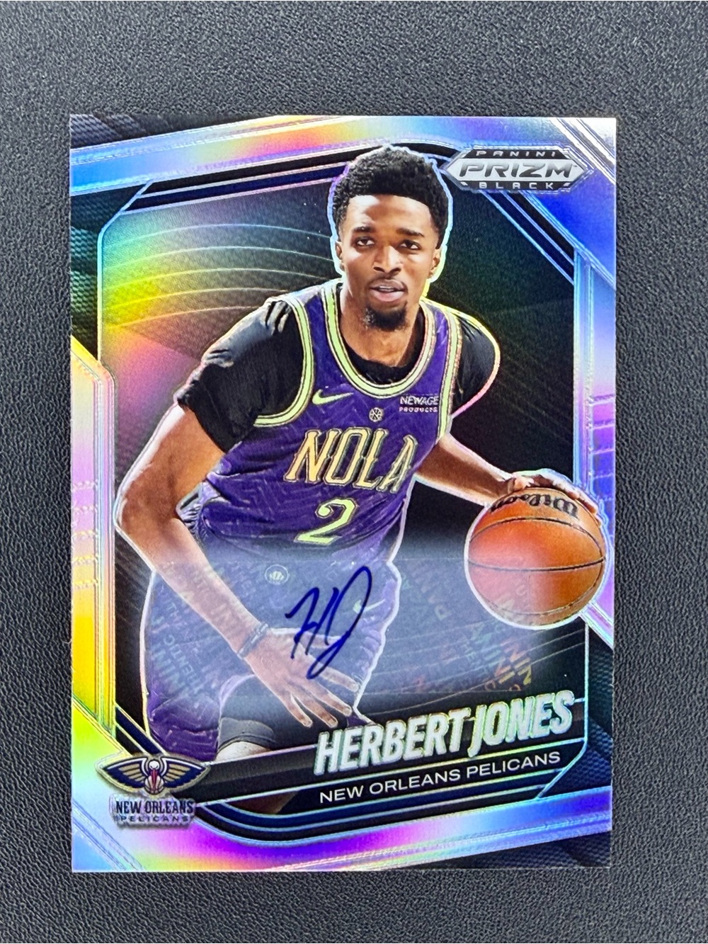 2024-25 Panini Prizm Black Herbert Jones Auto Silver Holo Prizm #103 Pelicans